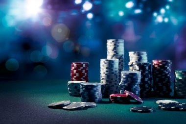 Live dealer studio with professional lighting and multi-camera setup at erek 25